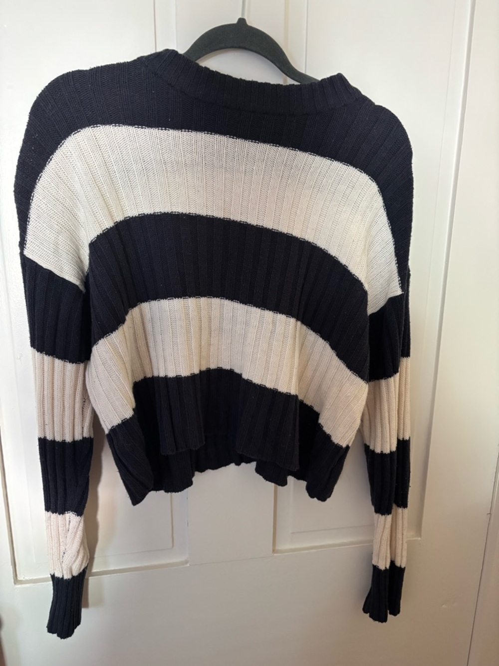 American Eagle Outfitters Navy and Cream Striped Ribbed Crewneck Sweater
